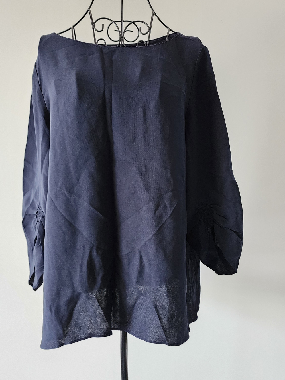 Lafayette 148 New York 100% Silk Blouse Tops Womens Larg Navy Sheer Elastic Cuff